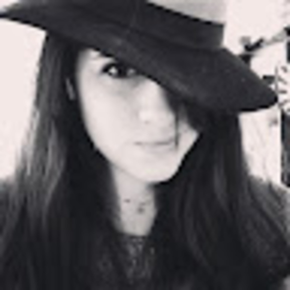 Meet your Posher, Rosie - Picture 1 of 1